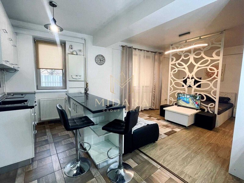 Fundeni Garsoniera  Bloc 2017  Parcare